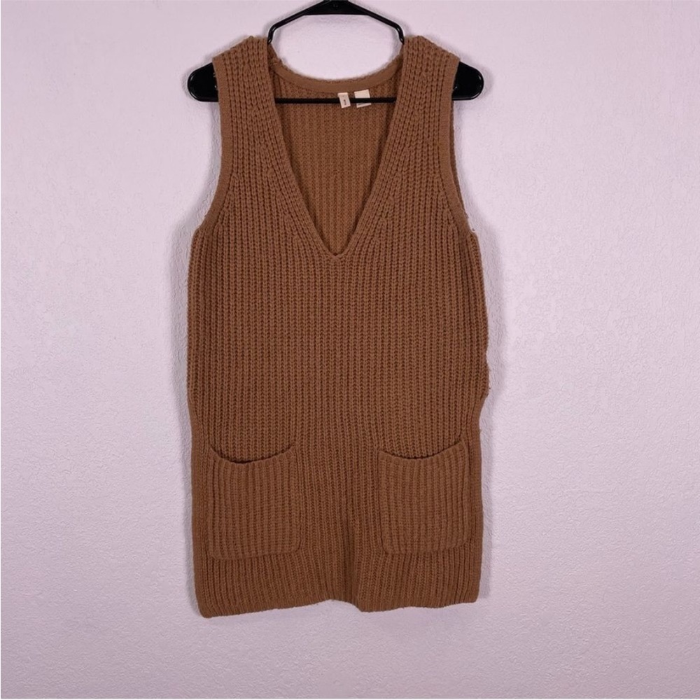 Moth | Anthropologie Tan Ribbed V Neck Sweater Vest